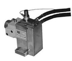 1100-4電液式大推力模態(tài)激振系統(tǒng)